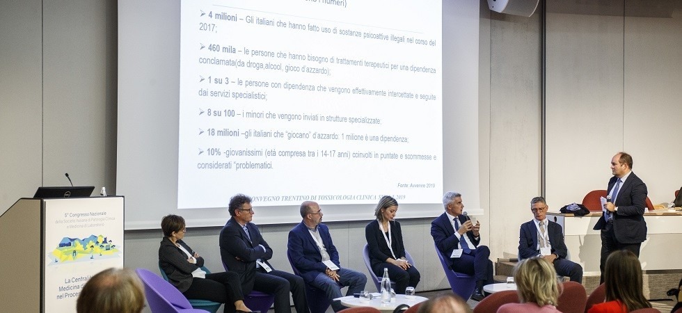 Il tema delle dipendenze al centro del primo convegno trentino di tossicologia a Riva del Garda Fierecongressi